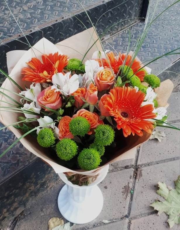 Букет цветов из: Герберы, Хризантемы, Альстромерии и Розы в Колосовке