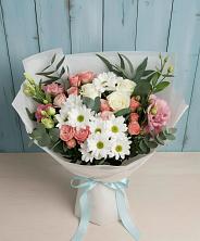 Букет цветов из:  Розы, Лизиантусы и Хризантемы в Колосовке