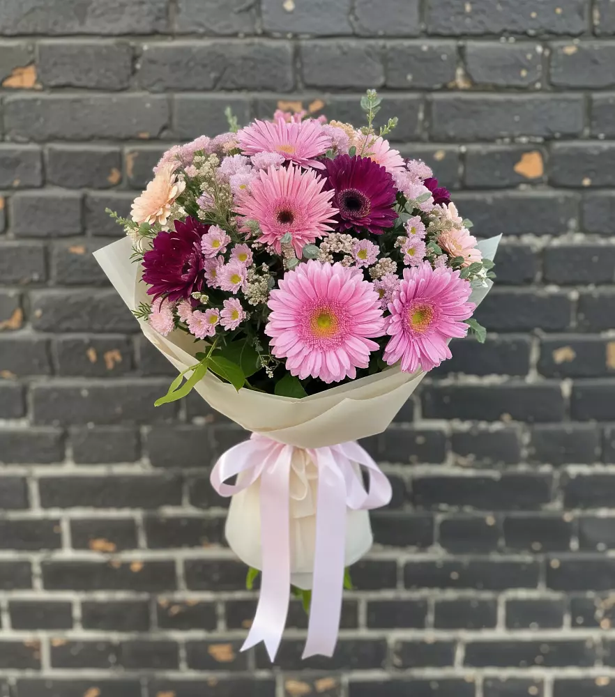 Букет цветов из: Герберы и Хризантемы в Колосовке