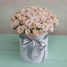 Цветочная композиция из Розы в шляпной коробке в Колосовке