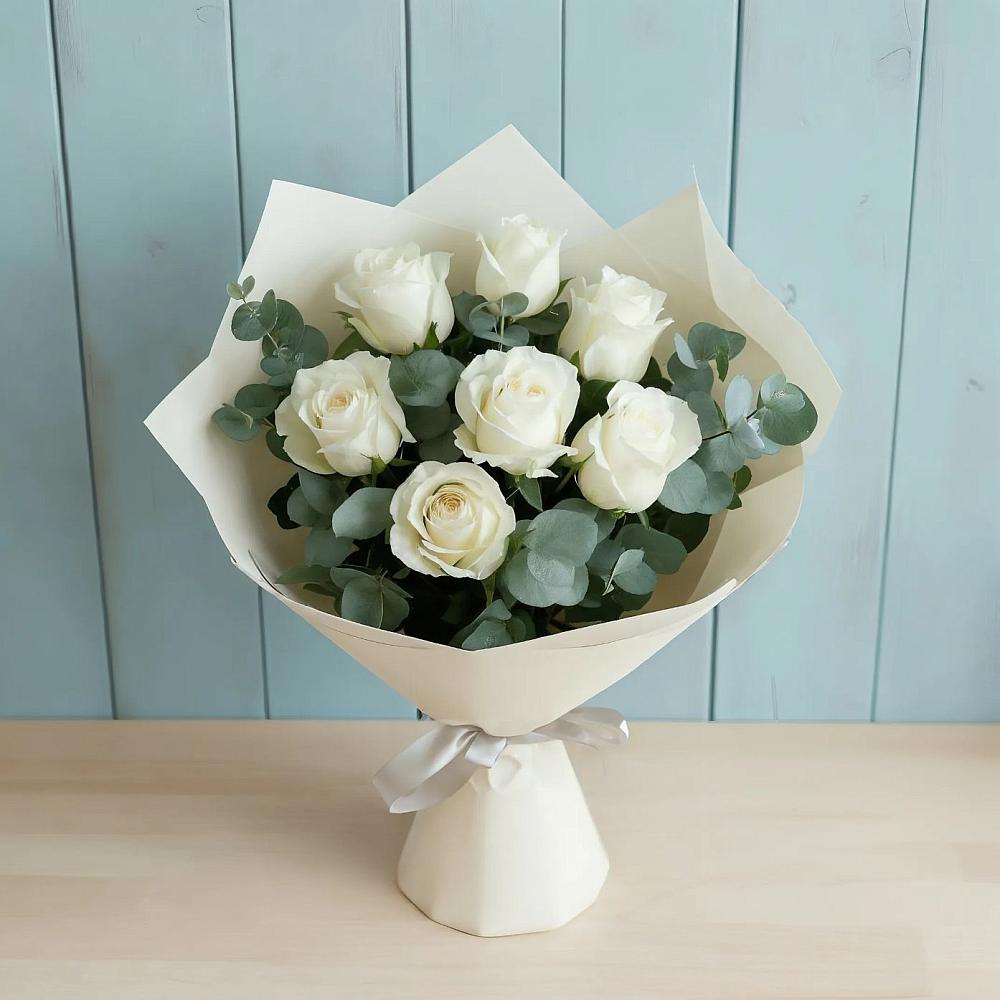Букет Белые розы в Эвкалипте в Колосовке