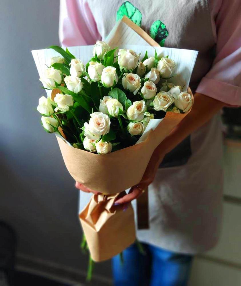 Букет цветов из: Розы в Колосовке