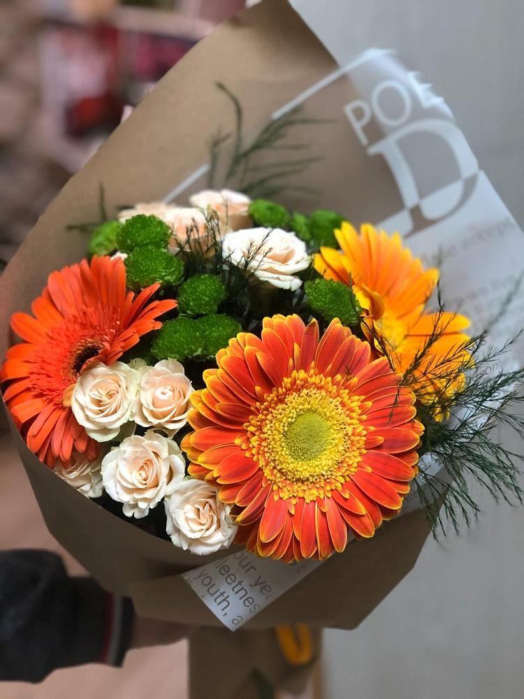 Букет цветов из: Герберы, Хризантемы и Розы в Колосовке
