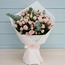 Букет цветов из:  Розы в Колосовке
