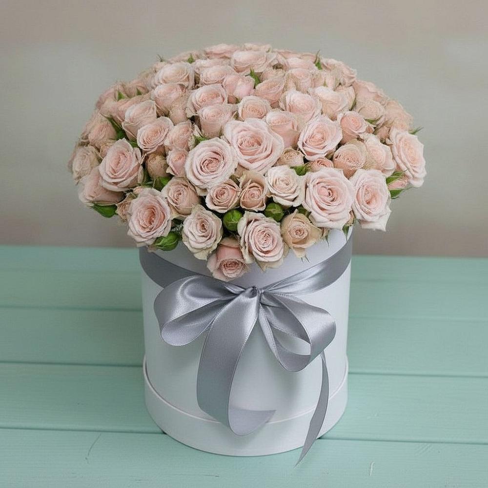 Цветочная композиция из Розы в шляпной коробке в Колосовке